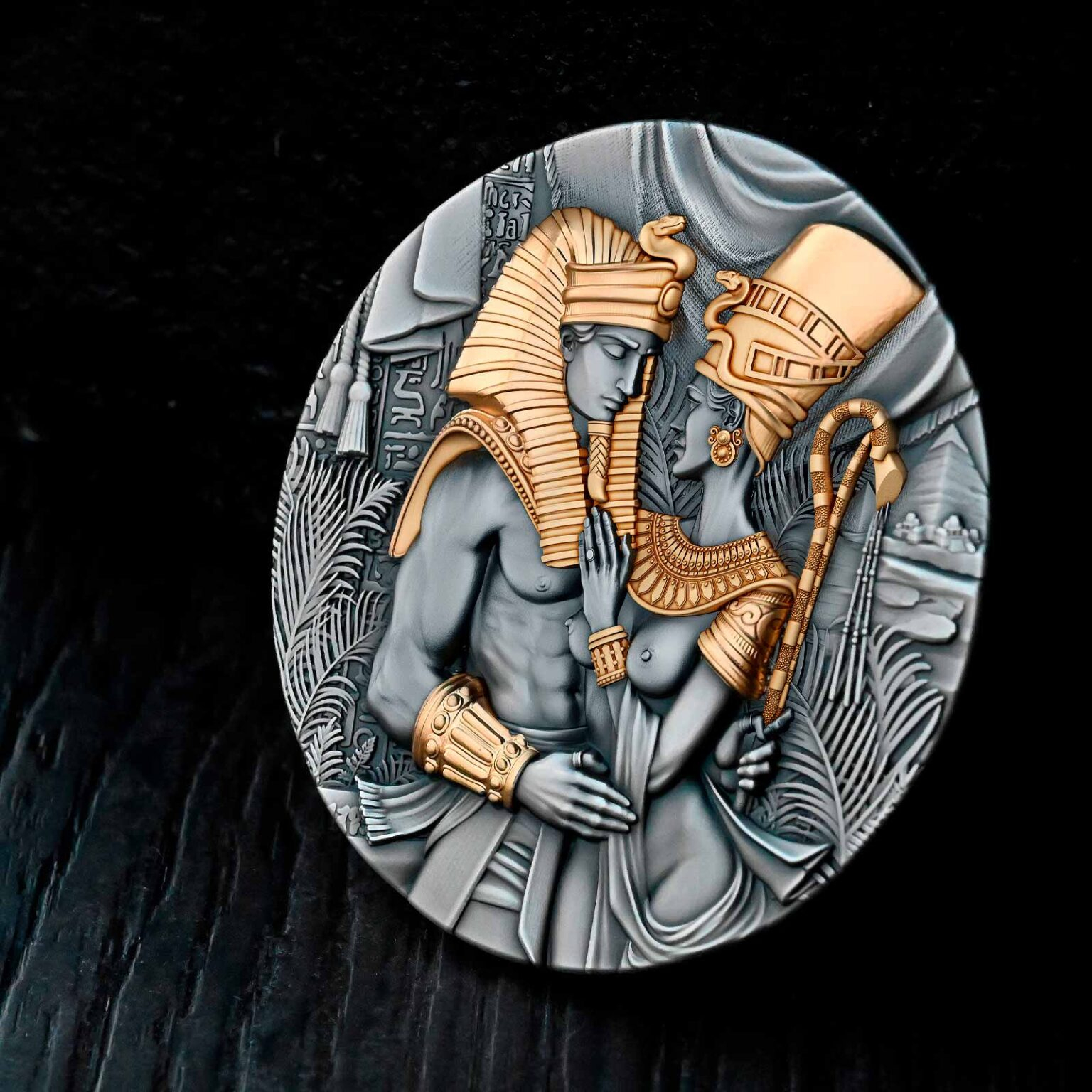 AMENHOTEP & NEFERTITI